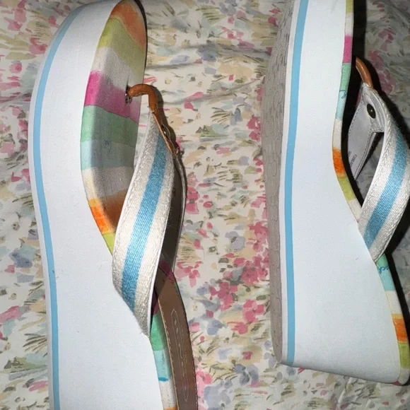 Coach Colorful Striped Sandals - Picture 3 of 7